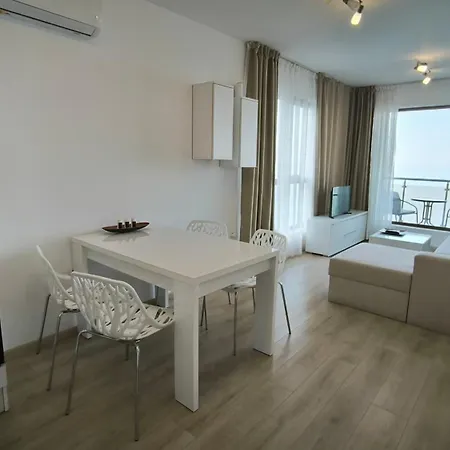 Kabakum Sea View Apartment *